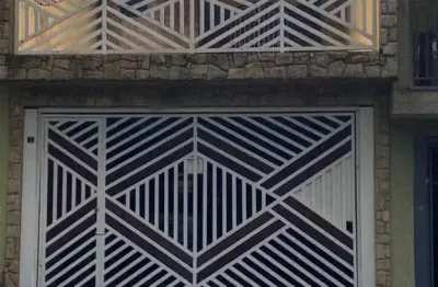 Casa com 3 quartos à venda na Rua Fernando Pessoa, Parque Marajoara, Santo André