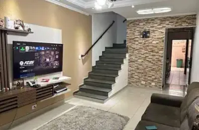 Casa com 2 quartos à venda no Jardim Santista, Mauá 