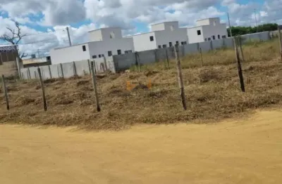Terreno à venda no Candeias, Vitória da Conquista 