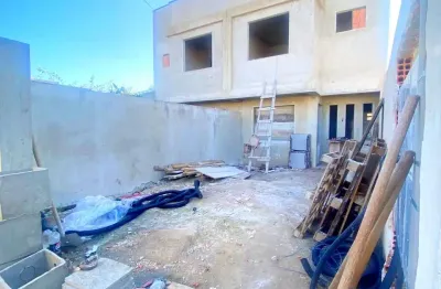 Casa com 3 quartos à venda na Rua Ivatuva, 215, Sítio Cercado, Curitiba