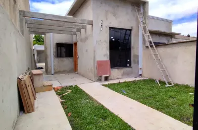 Excelente casa localizada em araucaria com suíte e edicula com churrasqueira