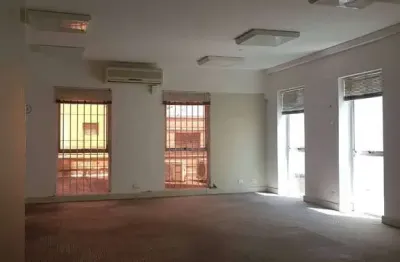 Sala comercial com 1 sala para alugar na Rua Coriolano, Vila Romana, São Paulo