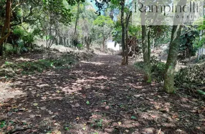 Maravilhoso terreno de 2.500 m2 na granja viana, para residencia ou chacara