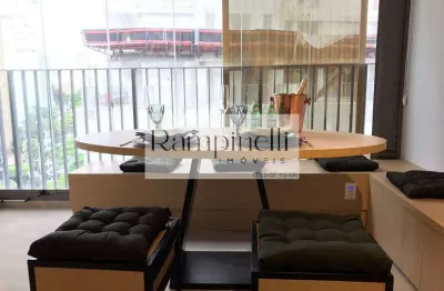 Apartamento totalmente decorado com 2 dormitórios na vila madalena