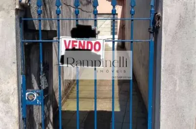 Oportunidade na Vila Anastacio– Terreno com 2 Casas para Reforma!