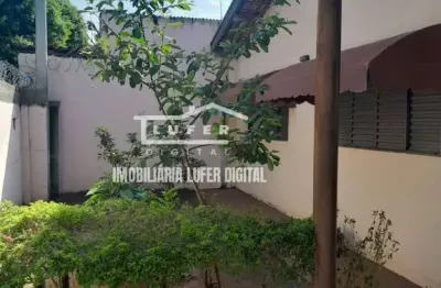 Casa bem localizada no bairro jardim pinheiros em araraquara!