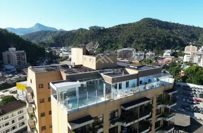 Cobertura belíssima c/ 4 suítes no centro de Teresópolis-RJ