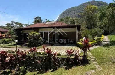 Casa em condomínio fechado com 4 quartos à venda na Estrada Arakem, Granja Guarani, Teresópolis