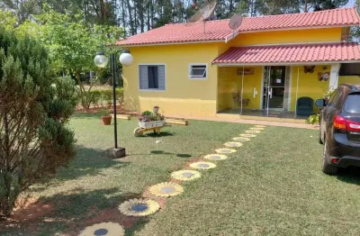 Casa em Condomínio para Venda em Águas de Santa Bárbara, Santa Barbara Resort Residence, 3 dormitórios, 3 banheiros, 2 vagas