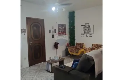 Casa com 3 quartos para alugar na Rua Guilherme Veloso, 119, Praça Seca, Rio de Janeiro