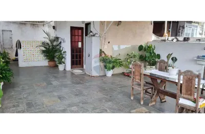 'casa dos sonhos, em vila valqueire, condomínio fechado com 4 quartos e dependencias.'