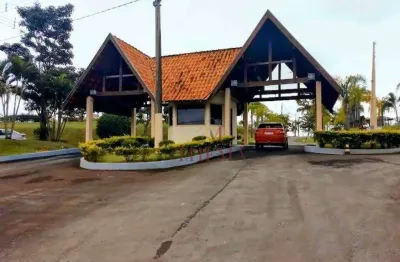 Casa no condominio recanto das aguas de são pedro com 3 suítes.