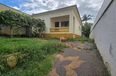 Casa com 3 dormitórios à Venda, 190 m² por R$ 850.000 - São Judas - Piracicaba/SP