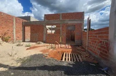Terreno à venda de 176 m², com parte da  construção  por R$ 190.000