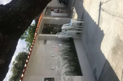 Ótima casa 102m2, 03 quartos sendo 01 suíte, 01 vaga, engenho do meio, aceito carro