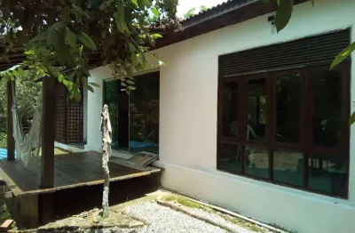 Excelente 02 casas, terreno 2.000m2, km 06 em aldeia, aceito carro, ótima localização
