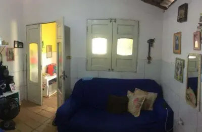 Excelente casa 79,00m2, 2 quarto em nova descoberta próximo a tudo, ótima localização