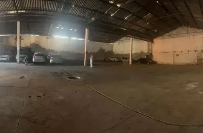 Ótima galpão 500m2 com escritório, portaria 24h, ótima localização