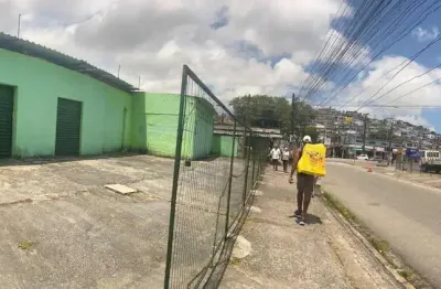 Loja/ponto comercial em casa amarela, a 20m da av. norte, excelente local