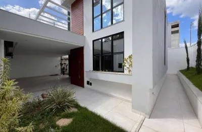 Casa de alto patrao com sustentabilidade de energia fotovoltaica no bom pastor em divinopolis mg