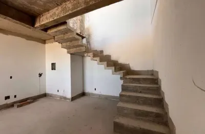 Cobertura nova na planta bairro santa clara em divinopolis mg