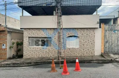 Casa com 3 quartos à venda na Rua Dez de Julho, Afonso Pena, Divinópolis