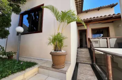 Casa com 3 quartos à venda na Rua Itinga, Bom Pastor, Divinópolis