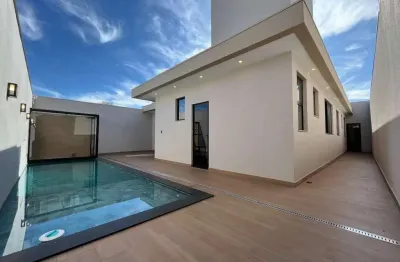 Casa de alto padrao, moderna e nova na regiao do bairro belvedere em divinopolis mg