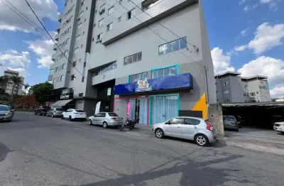 Oportunidade única: loja espaçosa e estratégica no valorizado bairro bom pastor em divinopolis mg