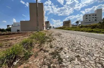 Oportunidade única: terreno com 423 m² no bairro belvedere, divinópolis/mg!