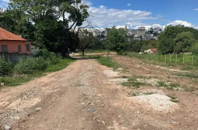 Terreno à venda na Rua Ari Parreira Barbosa, Planalto, Divinópolis