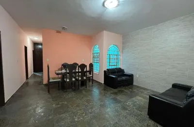 Oportunidade única de moradia no bairro bom pastor - divinópolis/mg