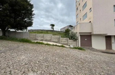 Terreno à venda na Rua Pedro Gontijo da Fonseca, Oliveiras, Divinópolis