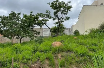 Terreno à venda na Rua José Gontijo da Fonseca, Oliveiras, Divinópolis