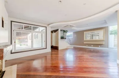 Casa em condomínio fechado com 3 quartos à venda na avenida firmino octávio bimbi, --, cavalhada, porto alegre por r$ 2.470.000