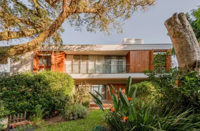 Casa com 4 quartos à venda na rua professor emílio meyer, --, vila conceição, porto alegre por r$ 2.900.000