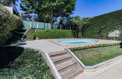 Casa com 2 quartos à venda na rua doutor arnaldo da silva ferreira, --, jardim isabel, porto alegre por r$ 1.800.000