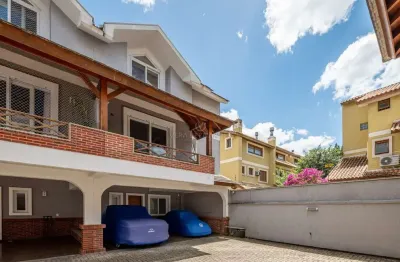 Casa em condomínio fechado com 3 quartos à venda na rua general rondon, --, vila assunção, porto alegre por r$ 1.950.000