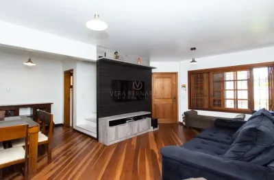 Casa com 3 quartos à venda na rua kyve t knijnik, --, espírito santo, porto alegre por r$ 697.500