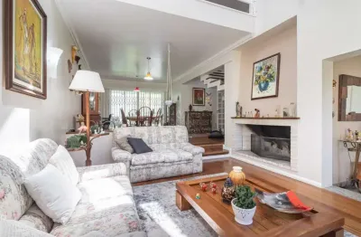 Casa com 4 quartos à venda na travessa pedra redonda, --, jardim isabel, porto alegre por r$ 1.950.000
