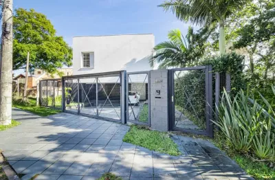 Casa com 3 quartos à venda na rua alcebíades antônio dos santos, --, nonoai, porto alegre por r$ 1.720.000