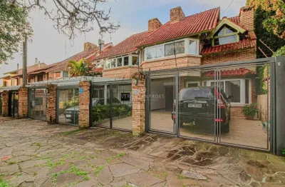 Casa com 3 quartos à venda na avenida copacabana, --, tristeza, porto alegre por r$ 1.100.000