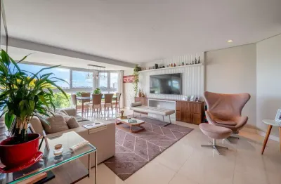 Apartamento com 3 quartos à venda na avenida icaraí, --, cristal, porto alegre por r$ 1.350.000