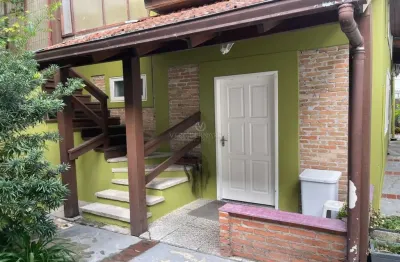 Casa com 3 quartos à venda na rua iete, --, tristeza, porto alegre por r$ 1.000.000