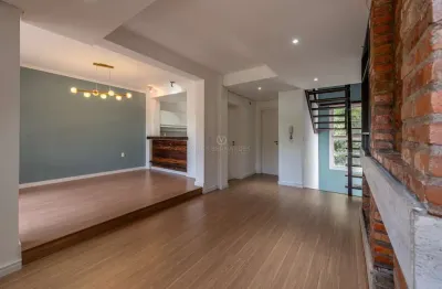 Casa em condomínio fechado com 3 quartos à venda na rua doutor arnaldo da silva ferreira, --, jardim isabel, porto alegre por r$ 720.000