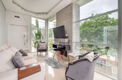 Casa em condomínio fechado com 3 quartos à venda na avenida juca batista, --, cavalhada, porto alegre por r$ 750.000
