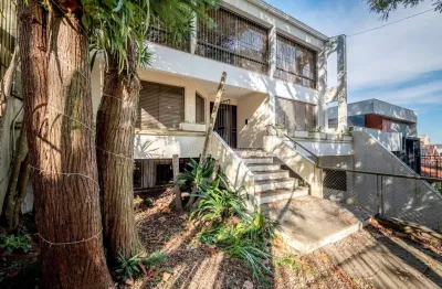 Casa com 3 quartos à venda na avenida icaraí, --, cristal, porto alegre por r$ 1.350.000