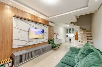 Casa com 3 quartos à venda na rua padre joão batista reus, --, camaquã, porto alegre por r$ 780.000