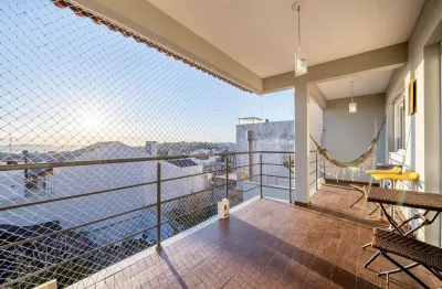 Casa com 3 quartos à venda na rua henrique anawate, --, guarujá, porto alegre por r$ 850.000