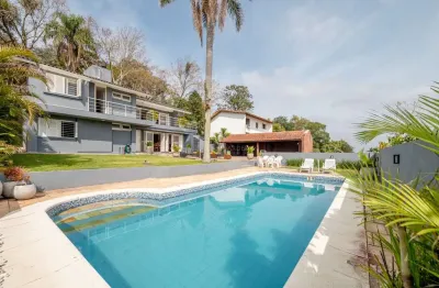 Casa com 5 quartos à venda na rua simão bolívar, --, vila conceição, porto alegre por r$ 2.650.000